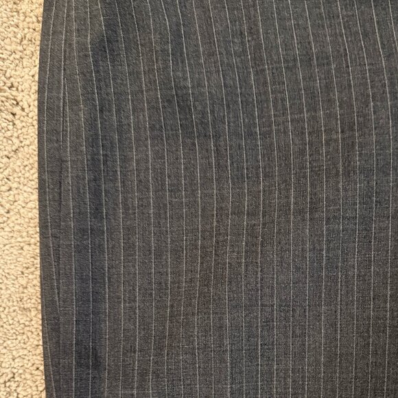 Banana Republic Martin Fit Pinstripe Work Slacks – Slate Gray – Size 6 - Picture 7 of 8